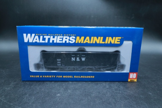Walthers Mainline 100 Ton Eastern 3-Bay Hopper Norfolk & Western (HO Scale)