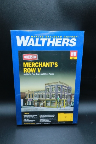 Walthers Merchant's Row V (HO Kit)