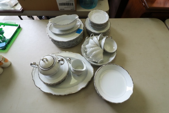 Gildbar Ltd. Renaissance Fine Porcelain China