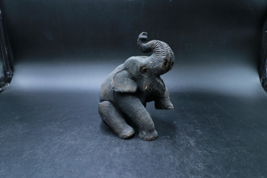 Resin elephant Figurine