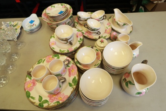 Fransiscan Desert Rose China Set