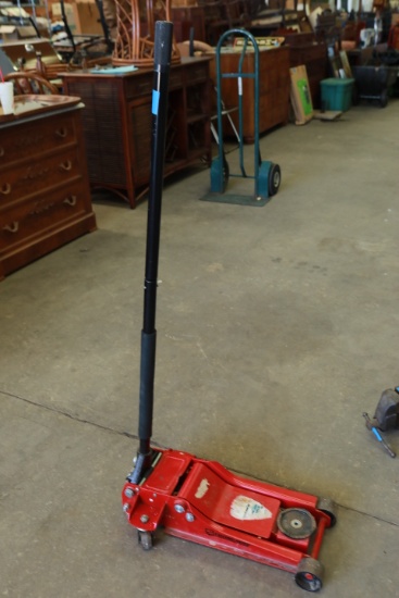 Strongway Floor Jack