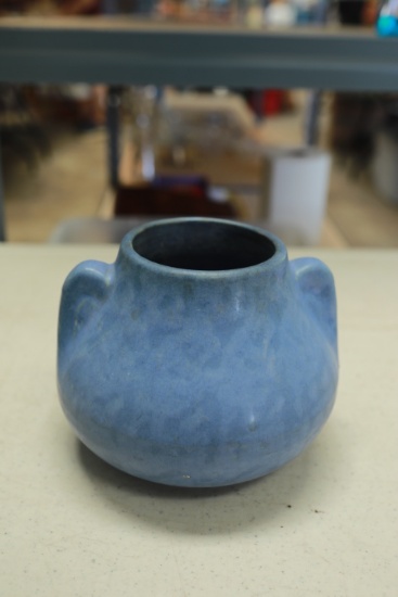 Blue Poterry Vase