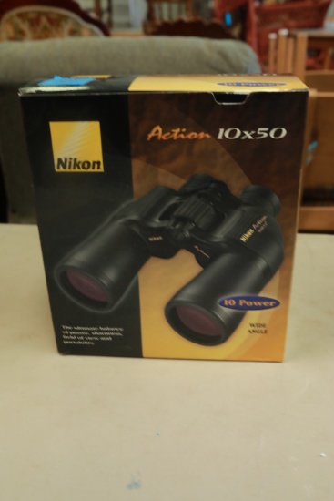 Nikon 10" x 50" Binoculars