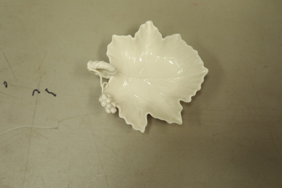 Kaldun & Bogle Porcelain Leaf Bowl