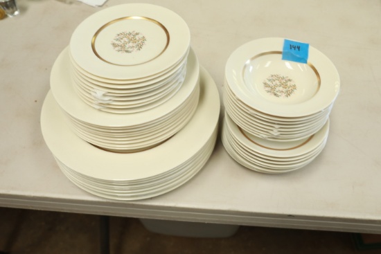 Partial Set of Fransiscan China Fremont Pattern