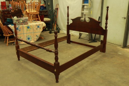 American Drew Cherry Queen Size Bed Frame