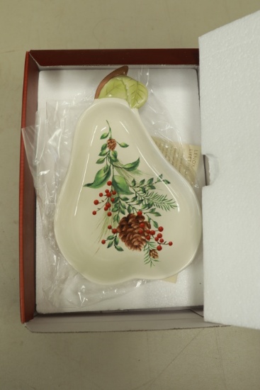 Lenox Williamsburg Box Wood & Pine Candy Dish
