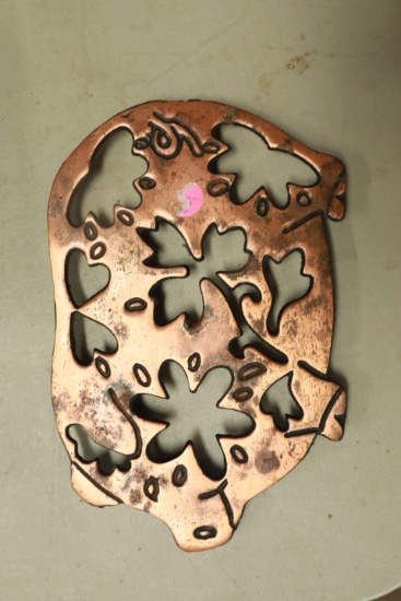 Metal Pig Trivet