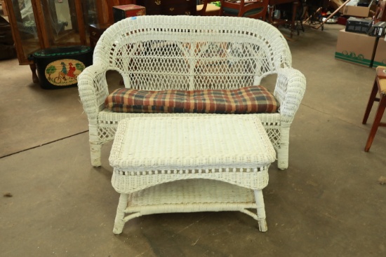 Vintage Wicker Love Seat & Coffee Table