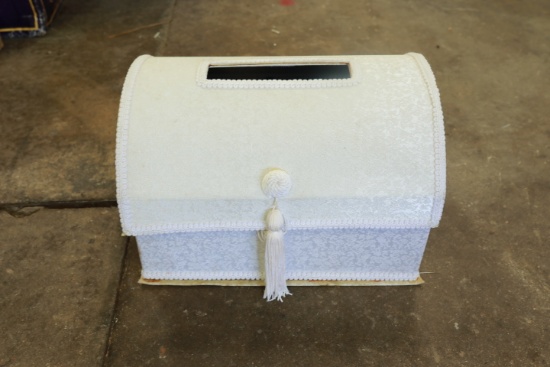 Decorative Box with Vintage Hats
