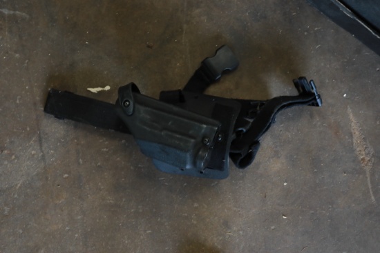 Pistol Thigh Holster