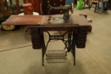Antique Singer Sewing Machine in Oak Case