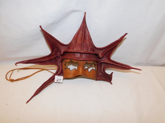 HIDE MASK MEXICO SIGNED PLGGIO, STAR SHAPED