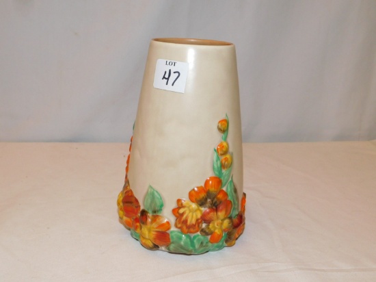 CLARICE CLIFF VASE FLORAL DESIGN, ART DECO STYLE, RAISED FLOWERS