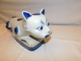 POTTERY CAT, ORIENTAL LOOKING SMALL CHIPPING AT BASE BLUE & WHITE, MEASURES