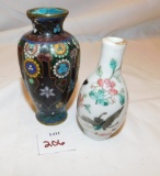 HAND PAINTED BUD VASES, 1 ORENTAL BUD VASE WITH ORIENTAL MARKINGS ON BASE,