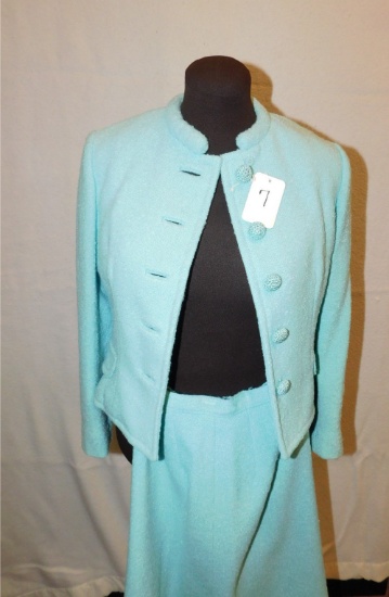 JACKET & SKIRT SET:   PALE BLUE;  MEADOWBROOK B ALTMAN & CO;  SIZE XSM, HEM