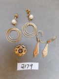 EARRINGS AND PENDANT