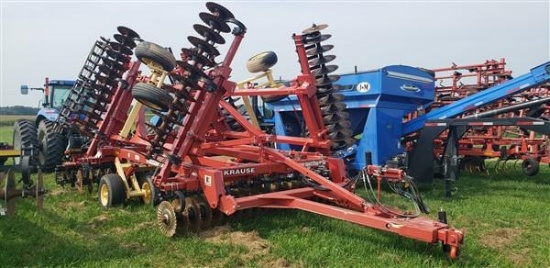 2012 Krause 8000 30' Excelerator tillage tool, SN-30-1539