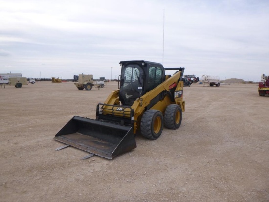 CAT 272D2 Skid Steer Loader