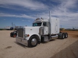 2000 Peterbilt 379 Truck Tractor