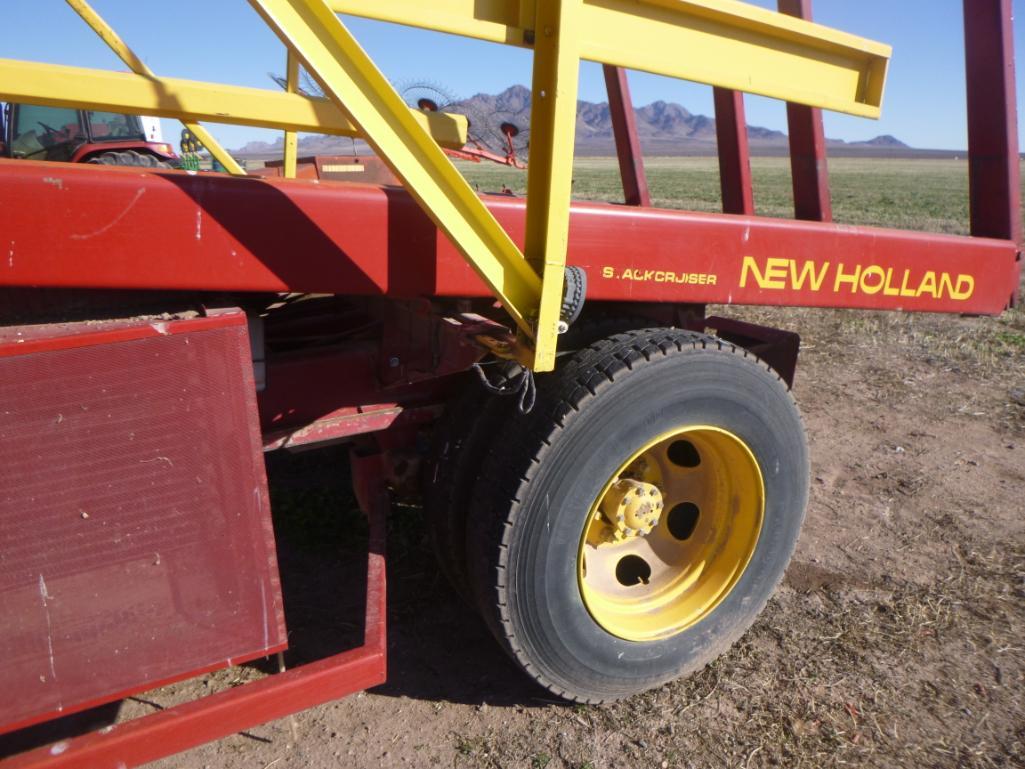 New Holland 1075 Stack Cruiser Bale Wagon | Proxibid, image size:1025x769