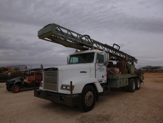 1993 Freightliner Truck with Water Well Drilling Unit