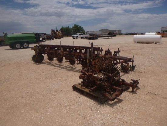 3 PT Hitch Row Crop Cultivator