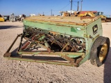 John Deere 8000 Seed Drill