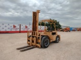 Clark 10024 Forklift