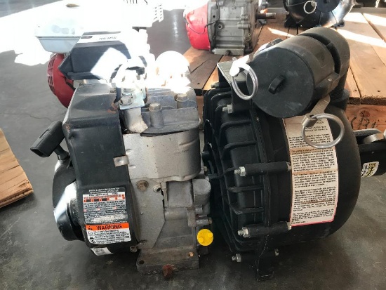 PACER PUMP WITH BRIGGS & STRATTON MOTOR