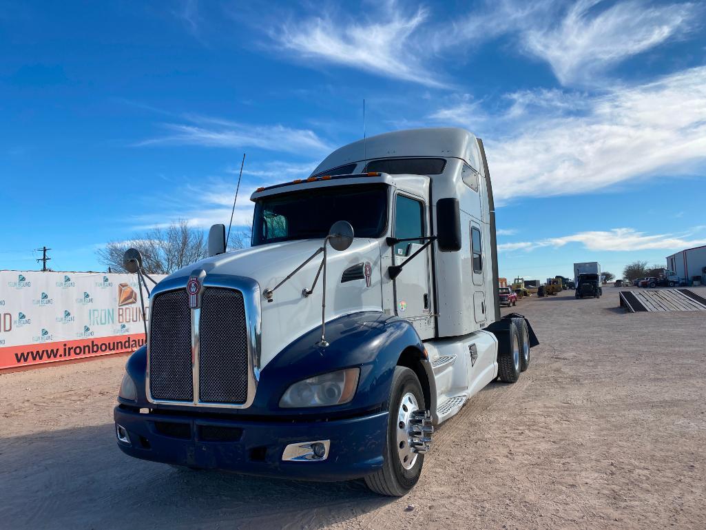 2013 Kenworth T660 Custom