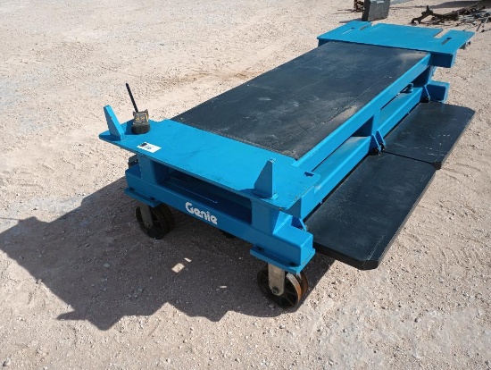 Genie Hydraulic Lift Table