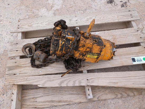 Ingersoll Rand 1 Ton Air Hoist