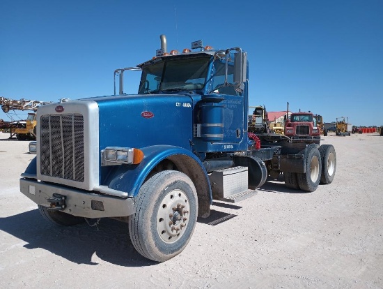 2011 Peterbilt 367 Truck Tractor