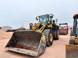 2019 Komatsu WA380-8 Wheel Loader