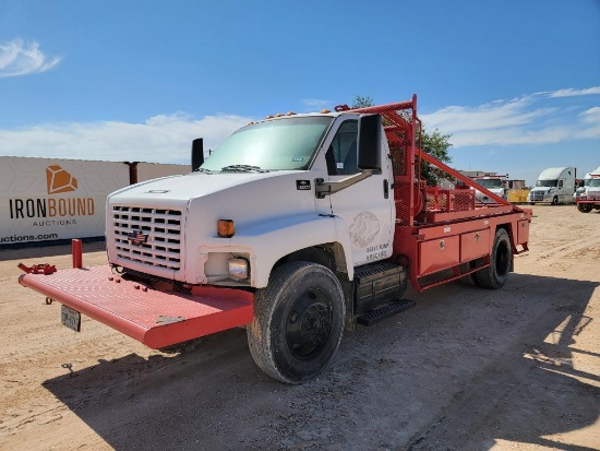2006 Chevrolet C6500 Roustabout Truck