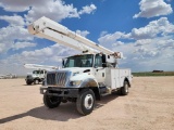 2006 International 7300 Bucket Truck