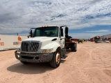 2002 International 4300 Wrecker Truck