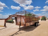 1981 W-W Gooseneck Livestock Trailer