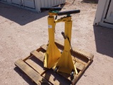 (2) Heavy Duty Stabilizing Jacks