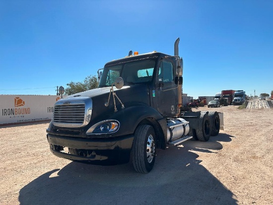 2004 Freightliner Century Class Truck Tractor