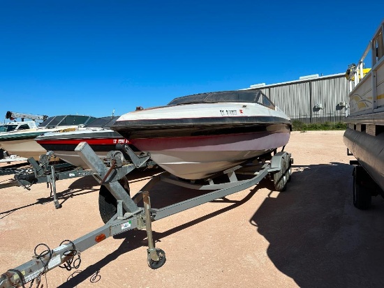 Rinker Boat