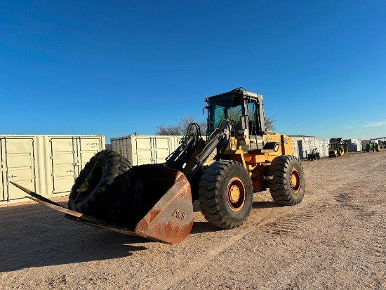 2001 Case 721C XT Wheel Loader