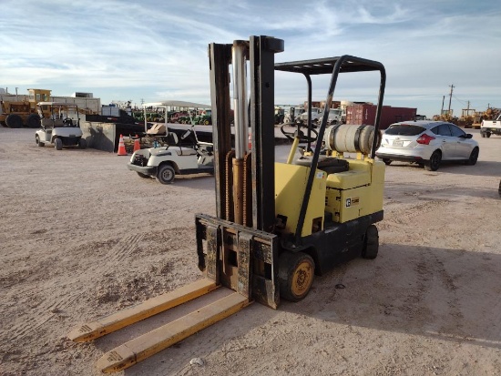 Cat T30C Forklift
