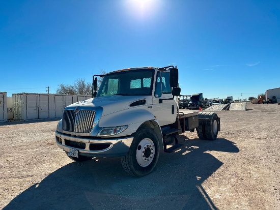 2013 International Durastar 4300 Truck