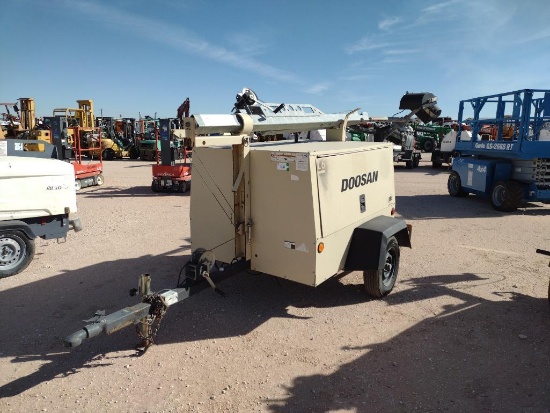 2012 Doosan Light Tower