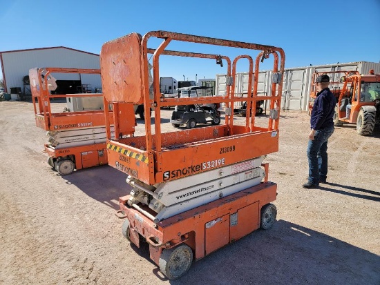 Snorkel S3219E Scissor Lift