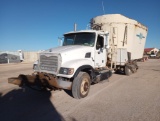 2005 Mack CV713 Feed Truck